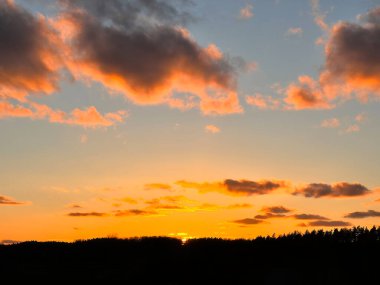 Tropikal Cennet 'te tatil. Romantik deniz sahili arka planı.