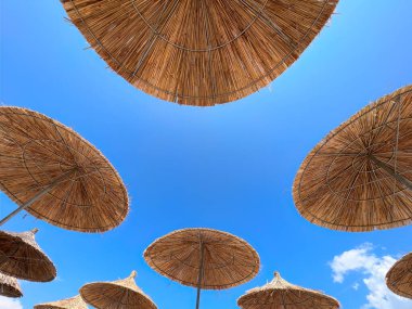 Tropikal Cennet 'te tatil. Tropik Cennete Kaçış. Romantik bir plaj kaçış planı.