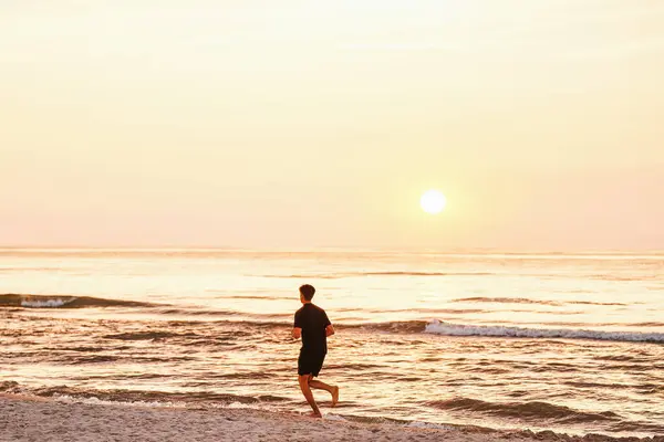 Endless Stride Young Man Sunset Run Ocean Beach Running Sea — Stock Photo, Image