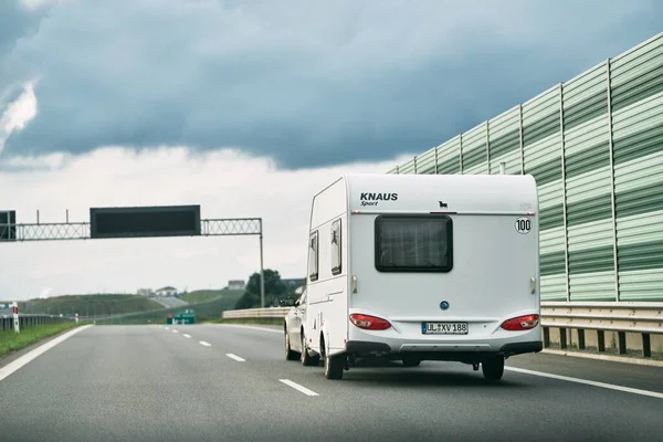 2023 Polonia Europa Caravana Carretera Rving Autocaravana Estilo Vida Viajes — Foto de Stock