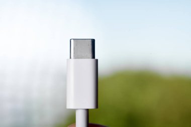 08.09.2023 Polonya, Avrupa. AB Görevi: iPhone 15 Şarj ve Bağlantı İçin USB-C 'ye Geçiş