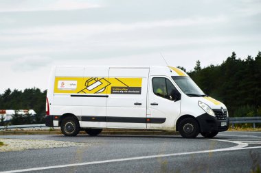 24.10.2023 Polonya, Avrupa. Avrupa 'da Kurye Servisi. Hızlı ve Güvenilir.