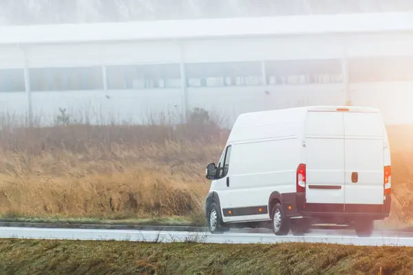 Leveringsvogn Mockup Hvitt Nyttekjøretøy Isolert Veien Perfekt Forretnings Forsendelsesbehov – stockfoto