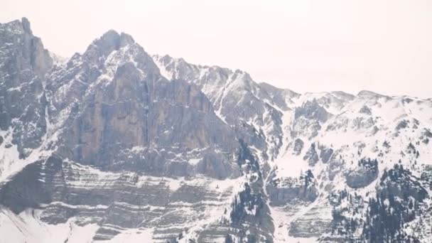 Camera Door Italiaanse Dolomieten Machtige Alpenbergen Aan Horizon — Stockvideo