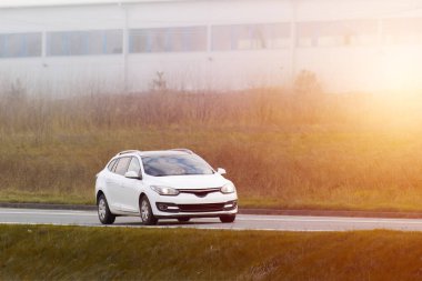 Sahne Yolu 'nda Yakıt Verimli Araç