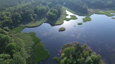 Mavi Göl Havadan Görünümlü Küçük Sazlık Adaları