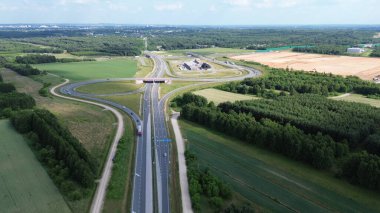 Avrupa 'da metropol alanlarını birbirine bağlayan otoyol kavşağı
