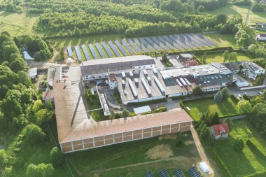 Güneş Enerji Santrali ile Sürdürülebilir Sanayi Tesisi