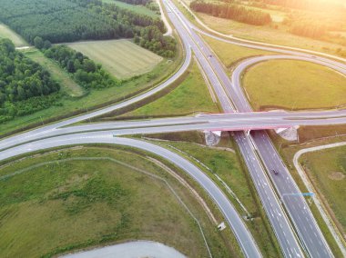 Avrupa kırsalında verimli otoyol bağlantısı