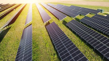 Güneş Panellerinin Detaylı İncelemesi: AB 'de Yenilenebilir Enerji İçin Çevre dostu Teknoloji