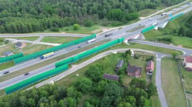 Trafik ve Gürültü Azaltma Çiti