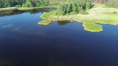 Mavi Göl 'ün Sakin Hava Görüntüsü