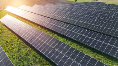İzole Güneş Paneli Dizisi: Yenilenebilir Enerji Teknolojisi Eylemdeki AB Odaklı Detayları