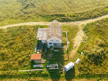 Kırsal kesimlerdeki aile evleri inşa ediliyor