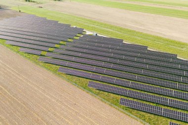 Avrupa güneş panellerinden yenilenebilir enerji