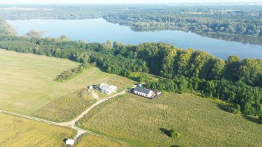 ev yapım aşamasında kırsal