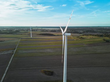 Tarımsal alanlarda rüzgar türbinleri