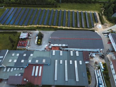 Sanayi Tesisi Güneş Enerji Santrali ile donatılmıştır.