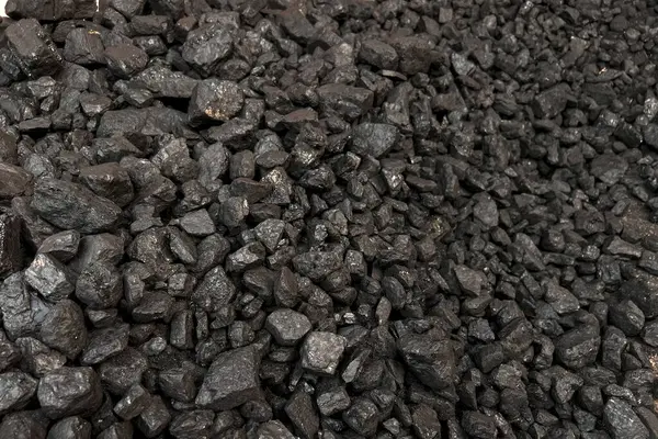 Enerji Üretimi İçin Siyah Kömür Taşları Kullanıldı