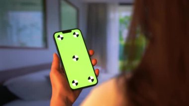 Sosyal medya ve sohbet için akıllı telefon ekranı