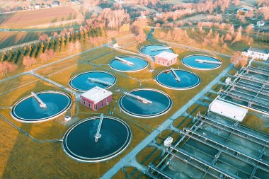 Çevresel kanalizasyon işleme ve arıtma tesisi