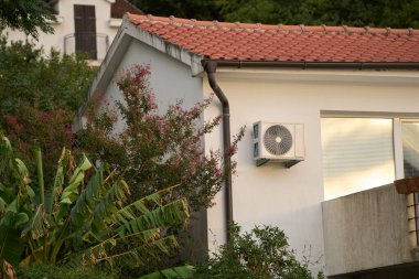 Ev duvarında enerji tasarruflu ısı pompası