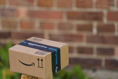 Çimenler üzerine Amazon Prime paketi 13.09.2024 Avrupa, Polonya