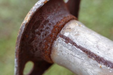 Metal boru ekleminde aşınma