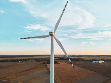 Avrupa 'da rüzgar türbinleri sıfır emisyon