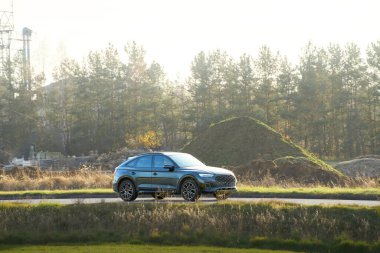 Kırsal yolda enerji tasarruflu araç