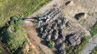 Yıkım Alanı 'nda Atık ve Enkaz Yapımı