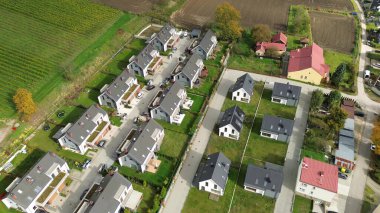 Modern mimari ile banliyö konut geliştirme