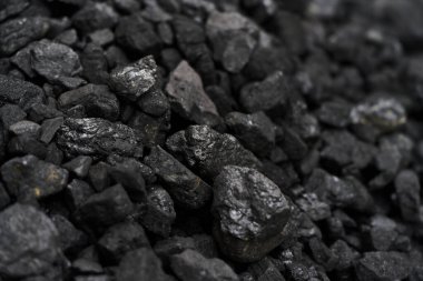 Yakıt için Kara Kömür Taşları Yığını