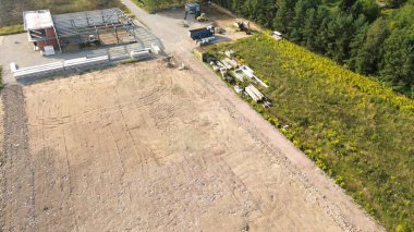 Temiz arazili inşaat alanı.