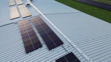 Metal kaplama çatıda yeşil enerji çözeltisi