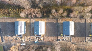 Güneş enerjisi kullanan sürdürülebilir evler