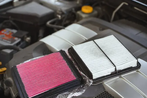 Daha iyi motor performansı ve yakıt ekonomisi için otomotiv kırmızı hava filtresi