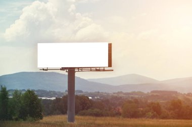 Boş renkli boş reklam panosu
