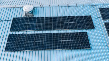 Deponun çatısına güneş panelleri monte edildi