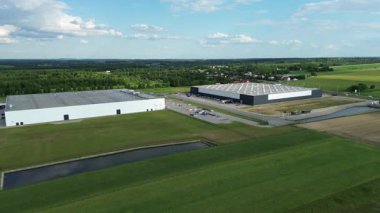 Lojistik depo merkezinin hava görüntüsü