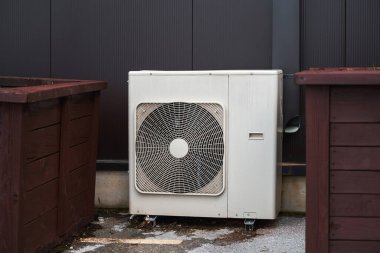 Evin dışındaki enerji tasarruflu havalandırma sistemi.
