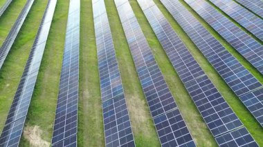 Güneş panelleri ile verimli enerji üretimi