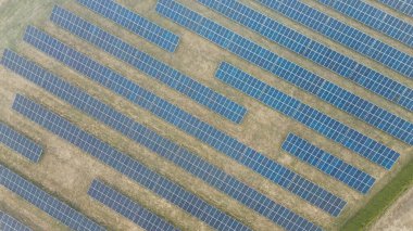 Güneş teknolojisi alternatif bir güç kaynağı sağlıyor