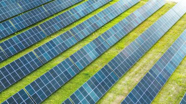 Tarlalarda sürdürülebilir güneş enerjisi panelleri