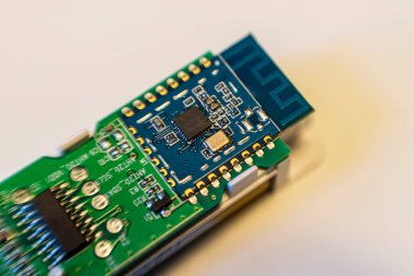 Kablosuz iletişim modülünün teknoloji bileşeni