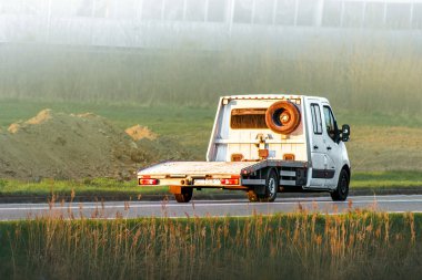 Kırsal kesimdeki otoyolda arıza var.