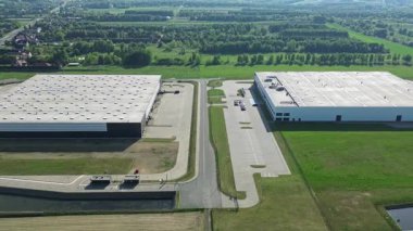 Mal dağıtım tesisinin en üst görünümü