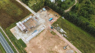 Şafakta makineli sanayi bölgesi