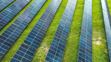 Güneş panelleri ile alternatif enerji kaynağı