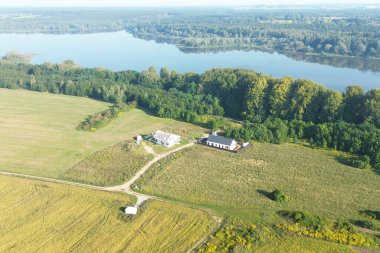 Kırsal ev inşaatının hava manzarası